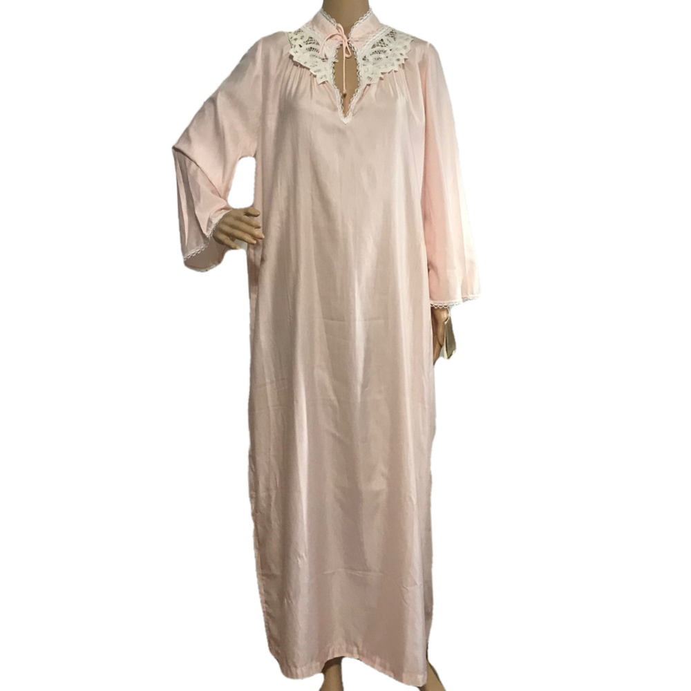 Bert Yelin Pink Hand Crochet Satin Night Gown S